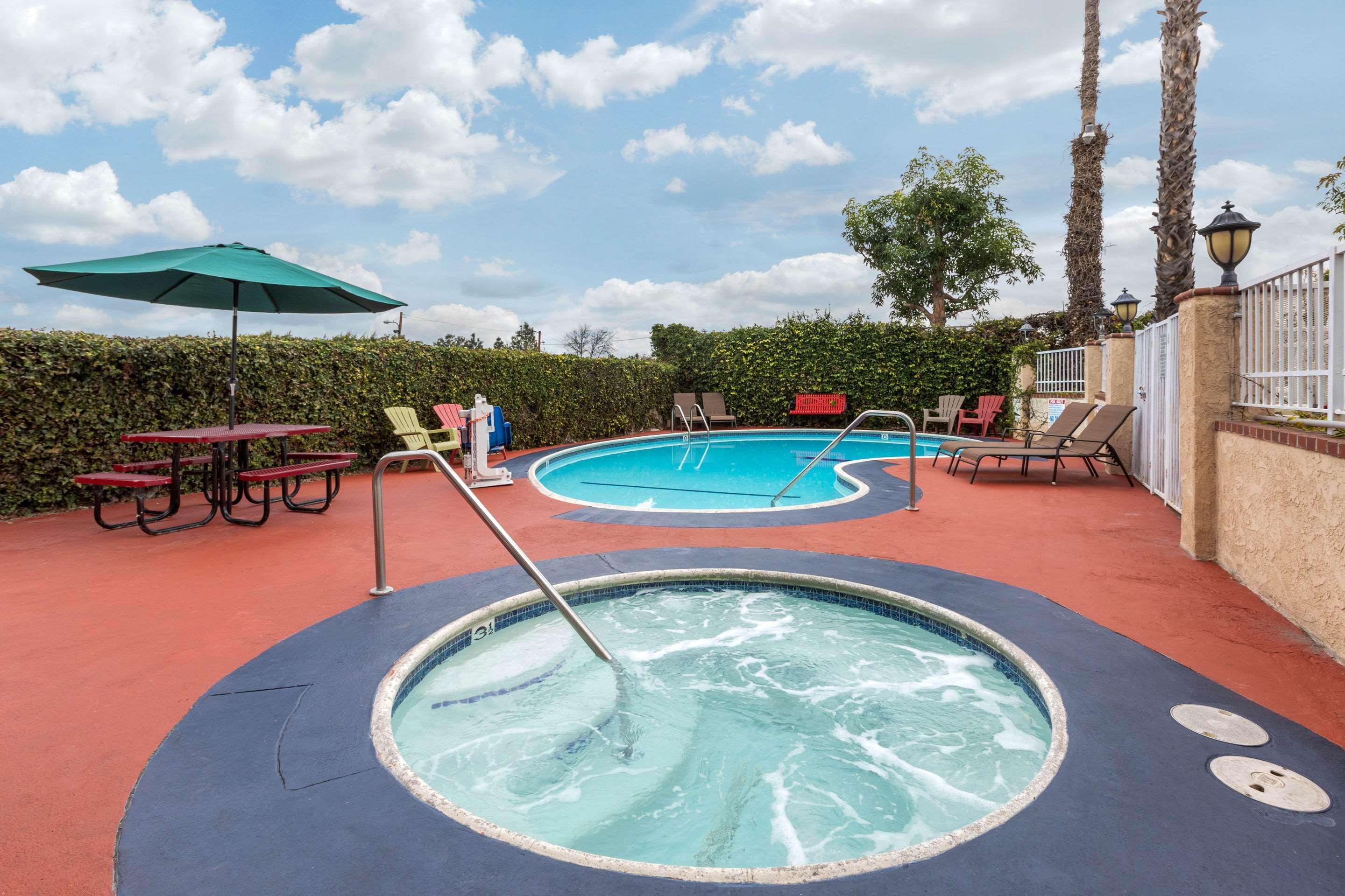 Quality Inn Lomita-Los Angeles South Bay Exterior foto
